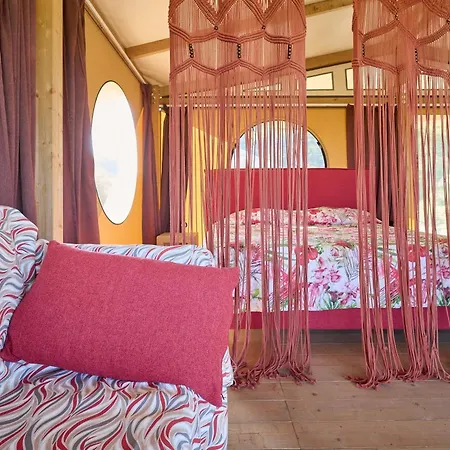אתר קמפינג Tenda Glamping Vicino Al Mare פיומבינו